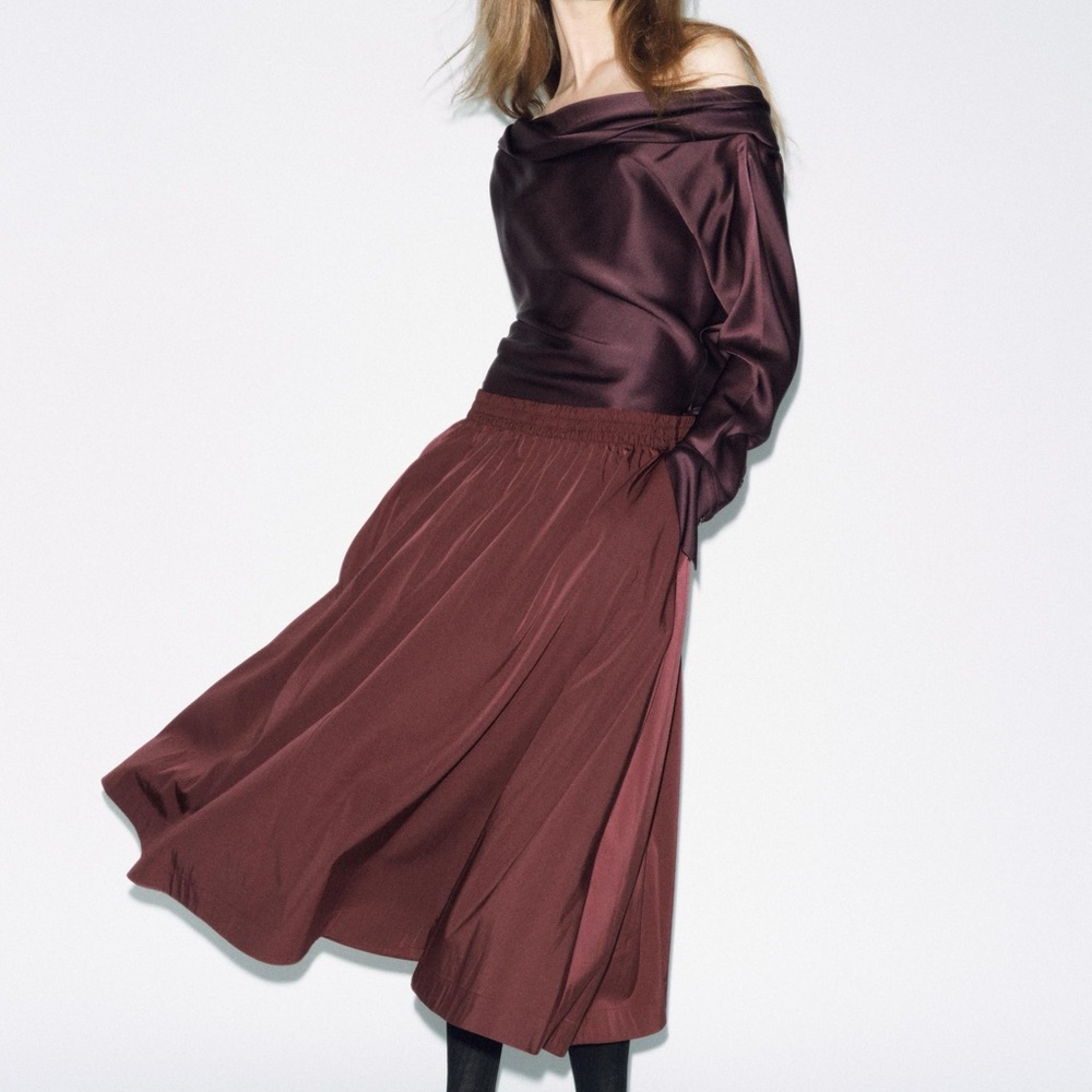 Zara NWT Burgundy Skirt